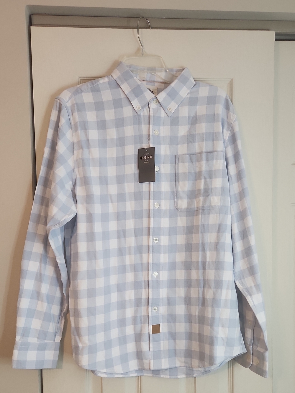 DUBINIK Men's Light Blue Check Button-Down Shirt